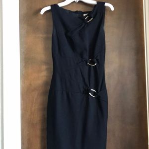 Beautiful Form Fitting Black Midi Cache